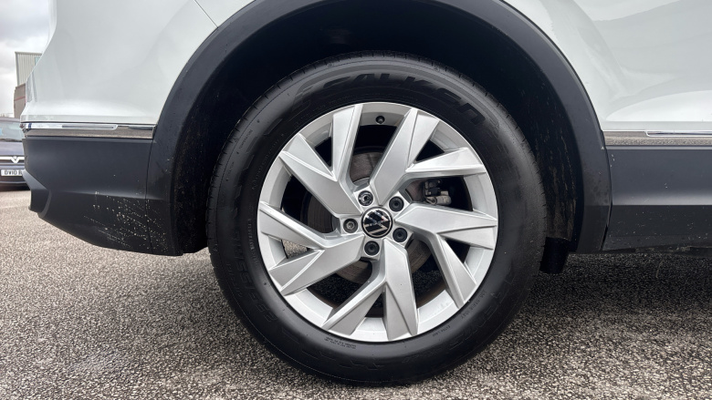 Volkswagen Tiguan 1.5 TSI 150 Life 5dr Petrol Estate